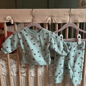cloud island Mint Green Baby Boy Sweatshirt with Matching Pants Cars 0-3 months